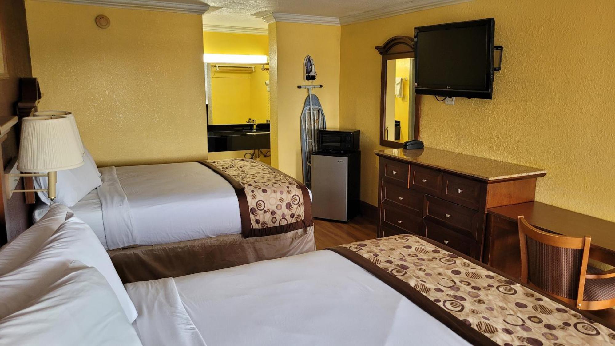 Americas Best Value Inn Frost Bank Center Сан-Антоніо Екстер'єр фото